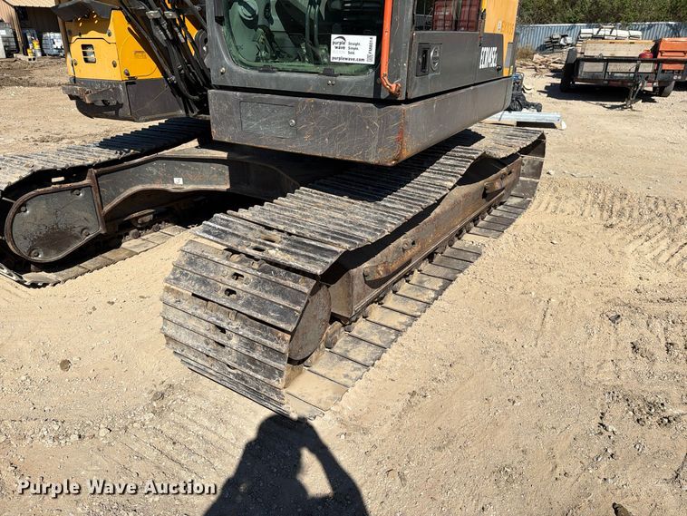 image for item FM8014 2017 Volvo ECR145EL excavator