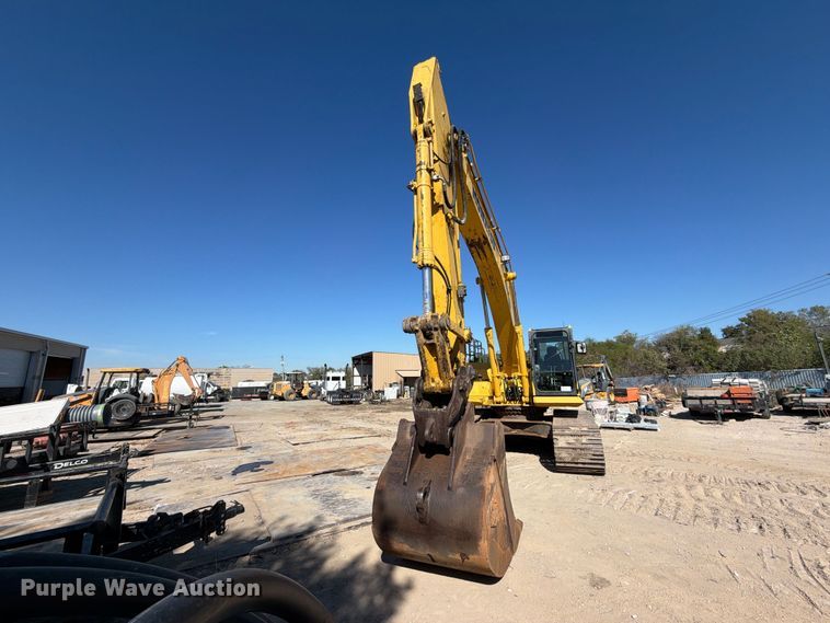 image for item FM8015 2017 Komatsu PC360LC-11 excavator