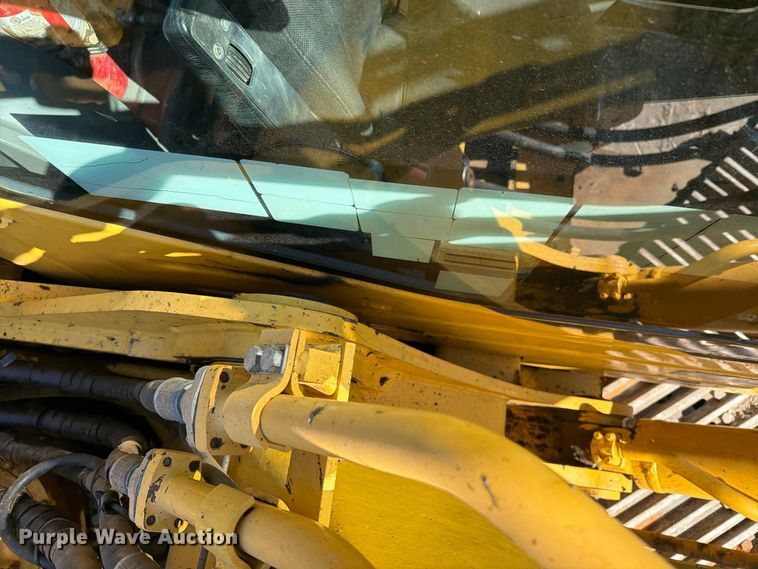 image for item FM8015 2017 Komatsu PC360LC-11 excavator