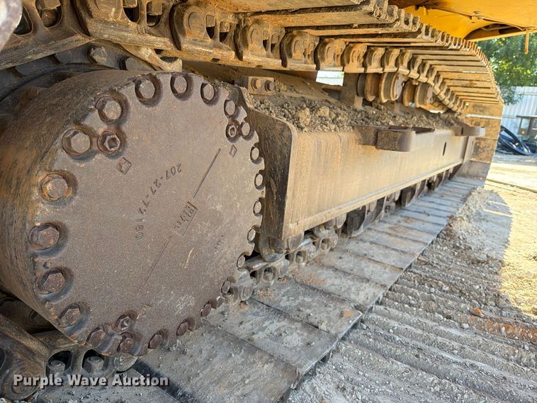 image for item FM8015 2017 Komatsu PC360LC-11 excavator