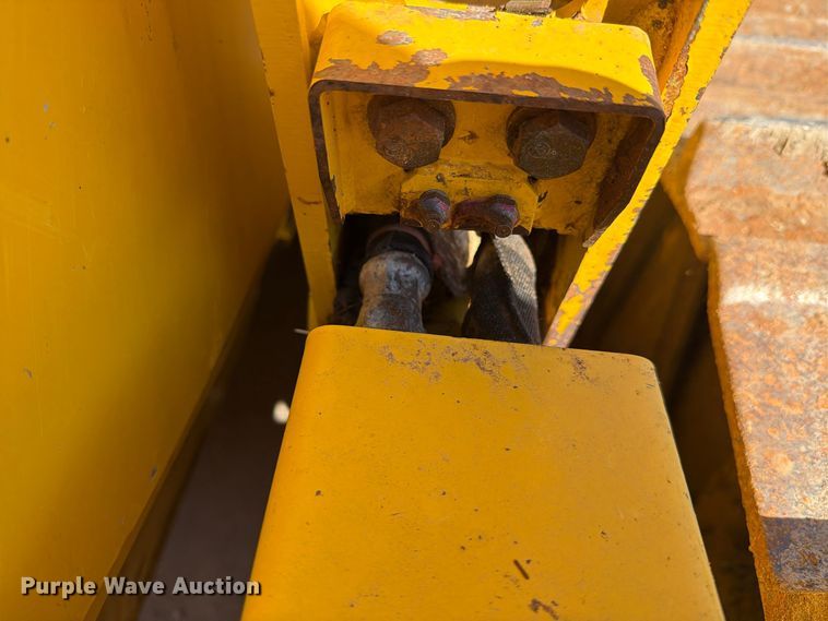 image for item FM8016 2023 Komatsu D71PX dozer