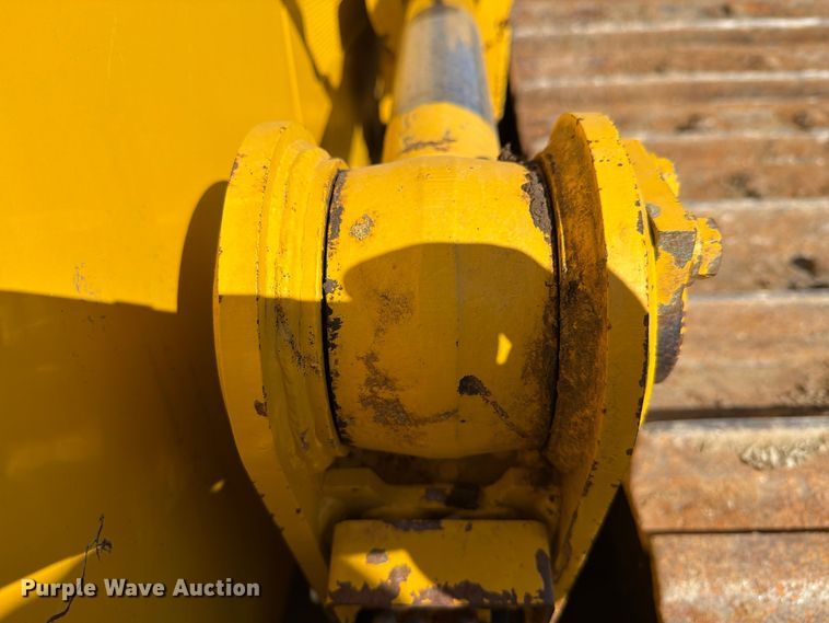 image for item FM8016 2023 Komatsu D71PX dozer
