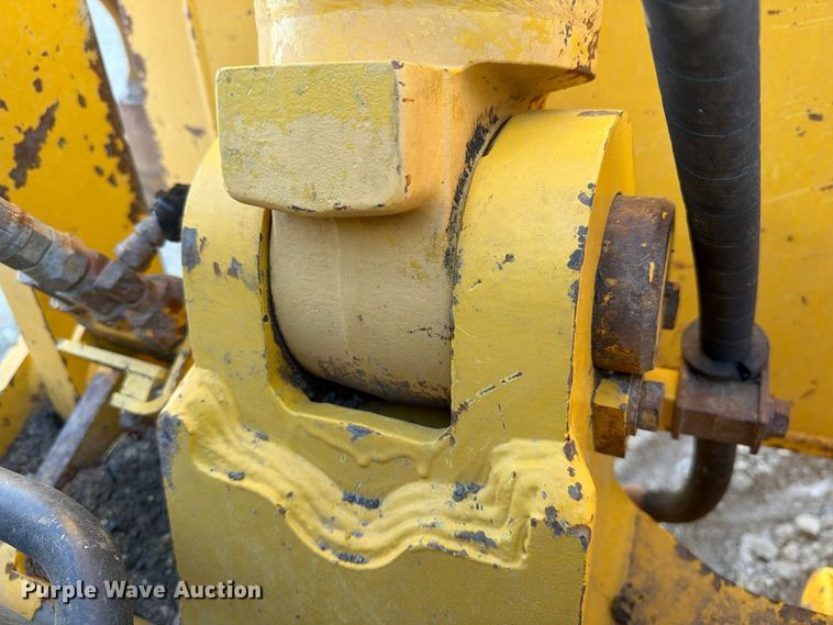 image for item FM8016 2023 Komatsu D71PX dozer