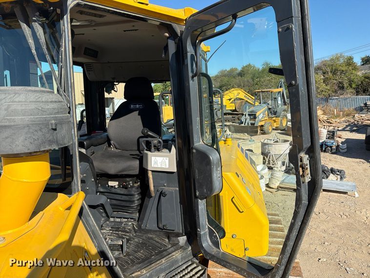 image for item FM8016 2023 Komatsu D71PX dozer