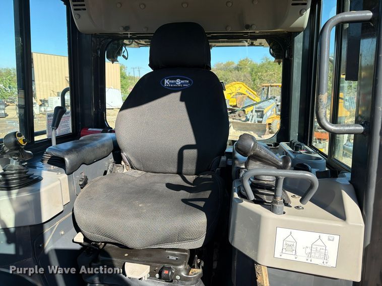 image for item FM8016 2023 Komatsu D71PX dozer