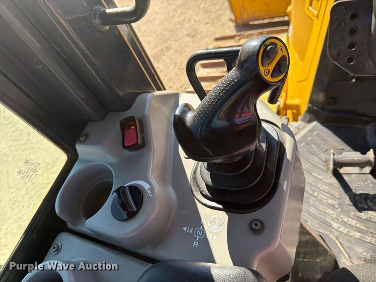 image for item FM8016 2023 Komatsu D71PX dozer