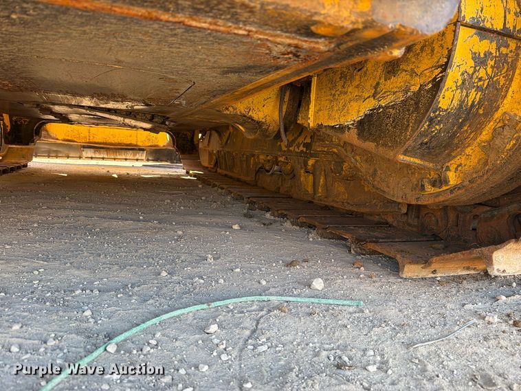 image for item FM8016 2023 Komatsu D71PX dozer