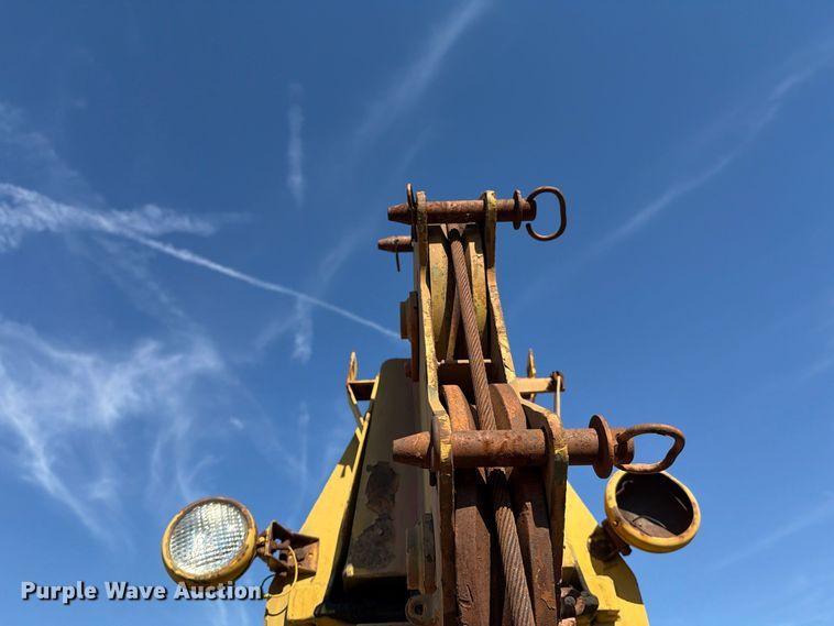 image for item FM8020 1980 Grove RT84MC crane
