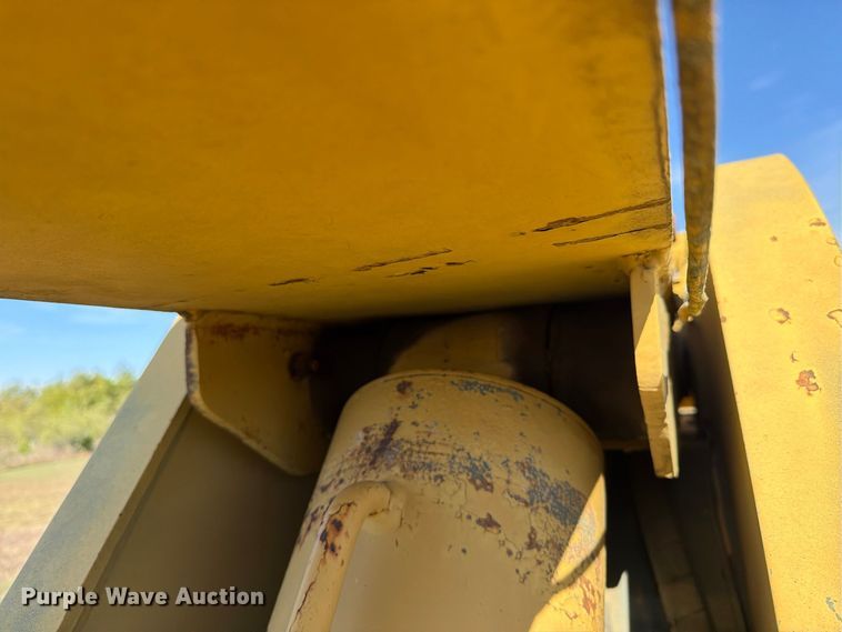 image for item FM8020 1980 Grove RT84MC crane