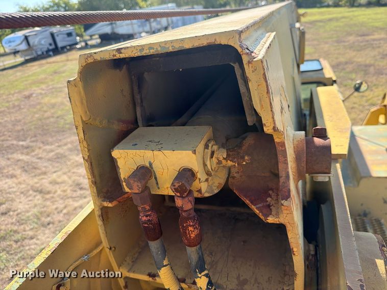image for item FM8020 1980 Grove RT84MC crane