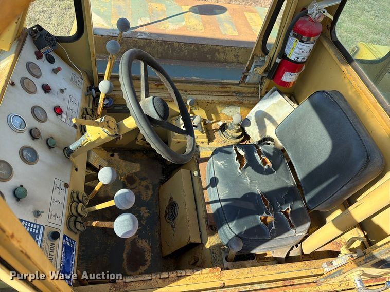 image for item FM8020 1980 Grove RT84MC crane
