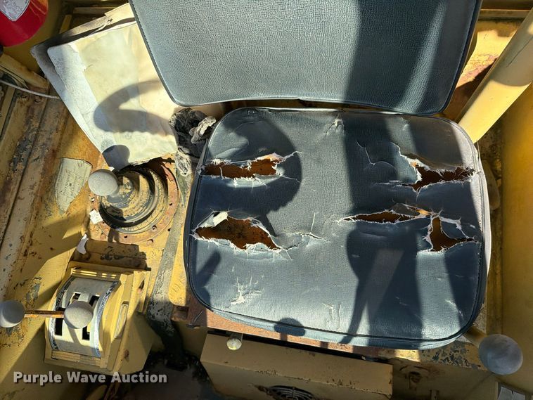 image for item FM8020 1980 Grove RT84MC crane