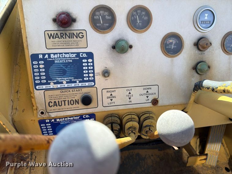 image for item FM8020 1980 Grove RT84MC crane