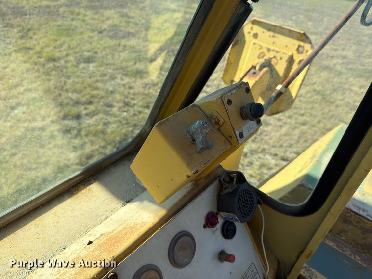 image for item FM8020 1980 Grove RT84MC crane