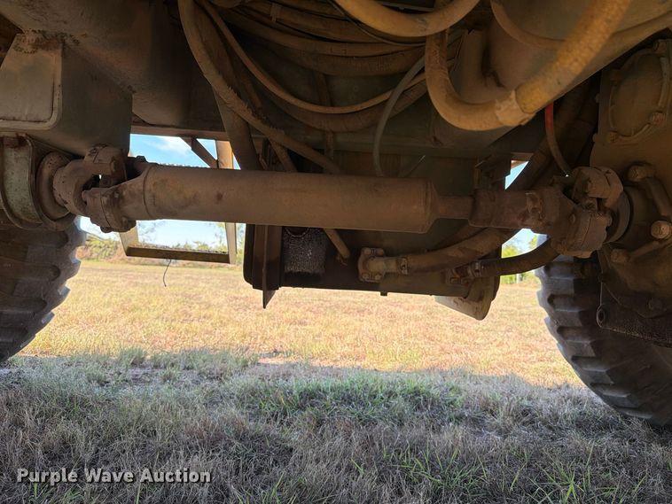 image for item FM8020 1980 Grove RT84MC crane