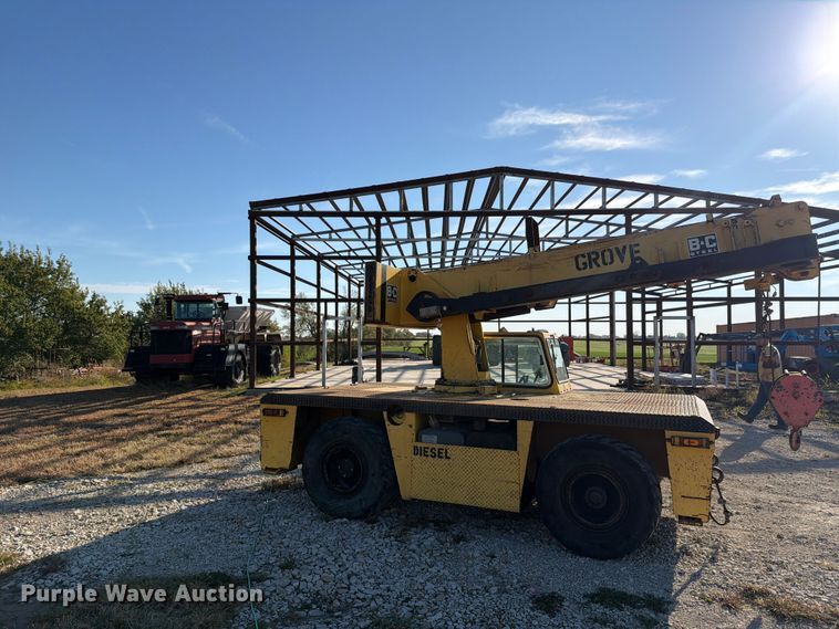 image for item FN1528 1986 Grove AP308 crane