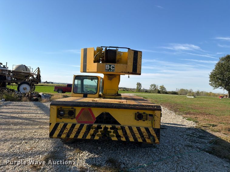 image for item FN1528 1986 Grove AP308 crane