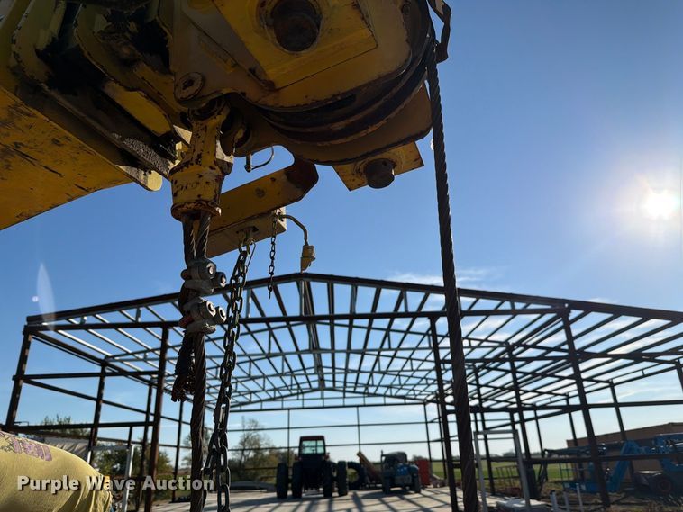 image for item FN1528 1986 Grove AP308 crane