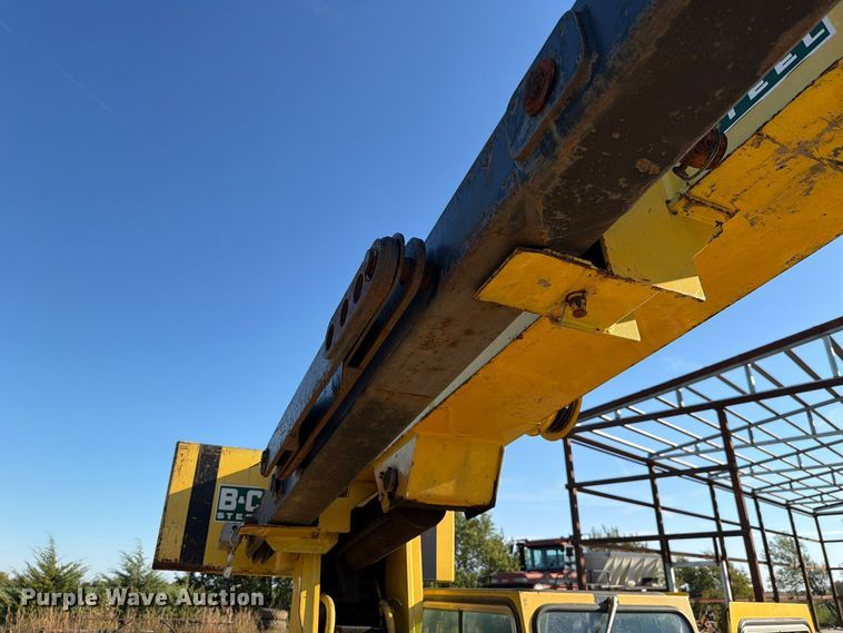 image for item FN1528 1986 Grove AP308 crane