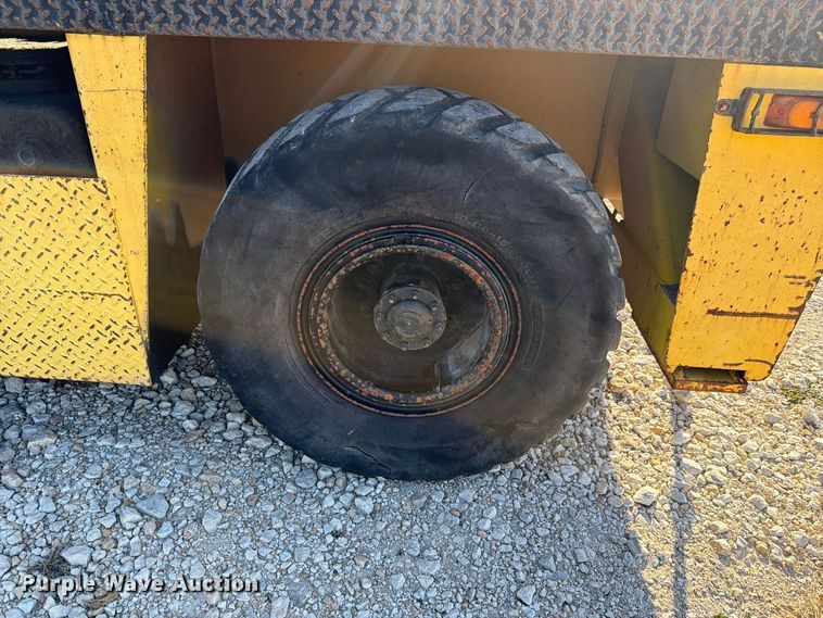 image for item FN1528 1986 Grove AP308 crane