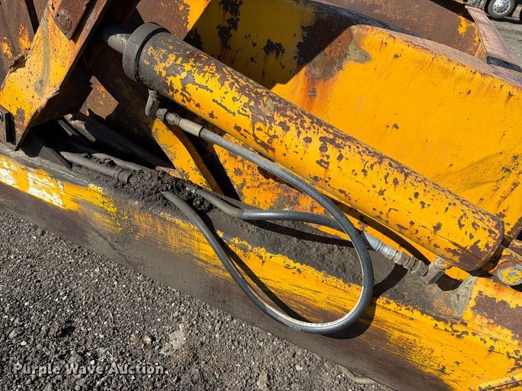 image for item FN1529 Midland scraper