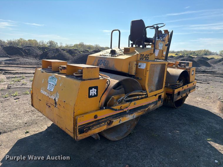 image for item FN1530 1993 Ingersoll Rand DD-65 double drum vibratory roller