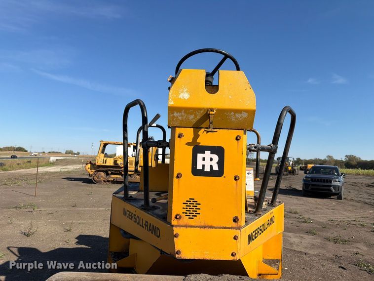 image for item FN1530 1993 Ingersoll Rand DD-65 double drum vibratory roller