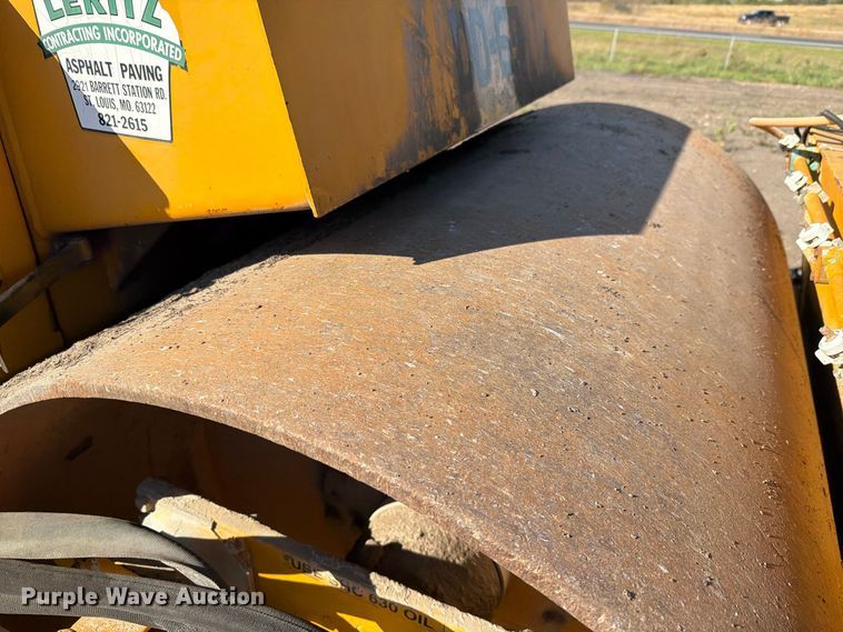 image for item FN1530 1993 Ingersoll Rand DD-65 double drum vibratory roller