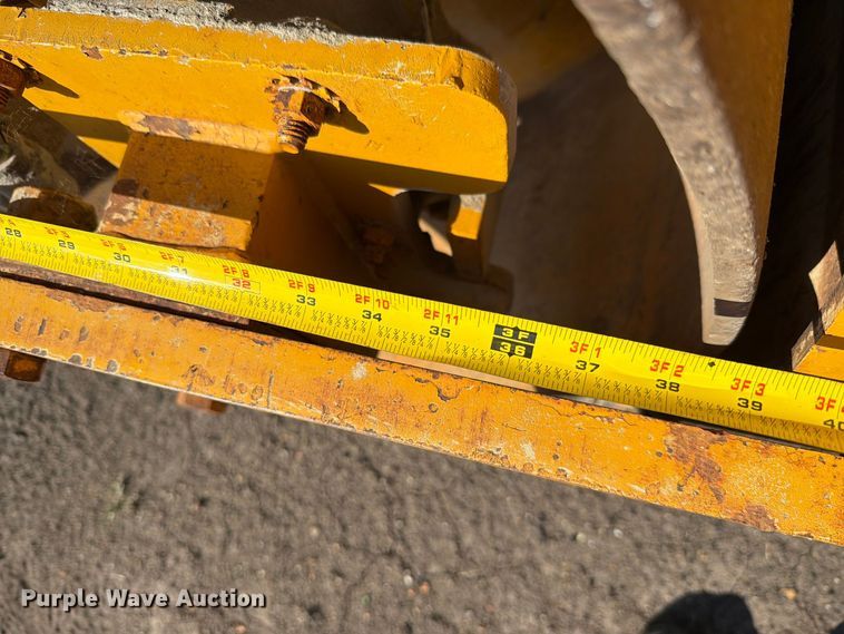 image for item FN1530 1993 Ingersoll Rand DD-65 double drum vibratory roller