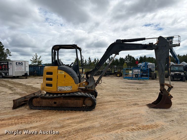 image for item FN2070 2020 John Deere 50G mini excavator
