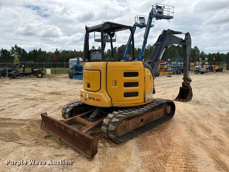 image for item FN2070 2020 John Deere 50G mini excavator