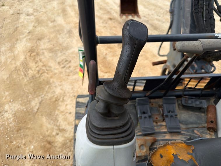 image for item FN2070 2020 John Deere 50G mini excavator