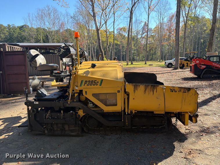 image for item FN2073 2023 Weiler P385B paver