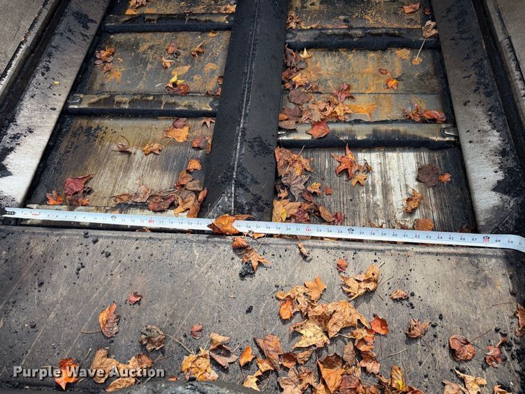 image for item FN2073 2023 Weiler P385B paver