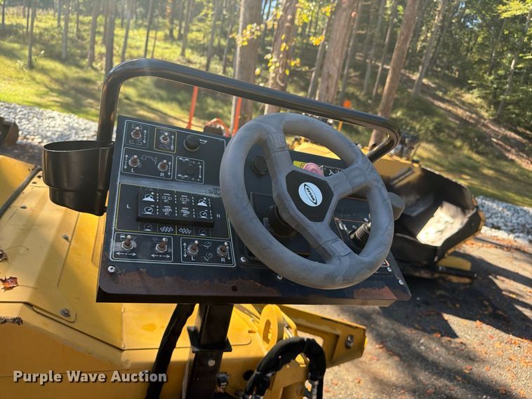 image for item FN2073 2023 Weiler P385B paver