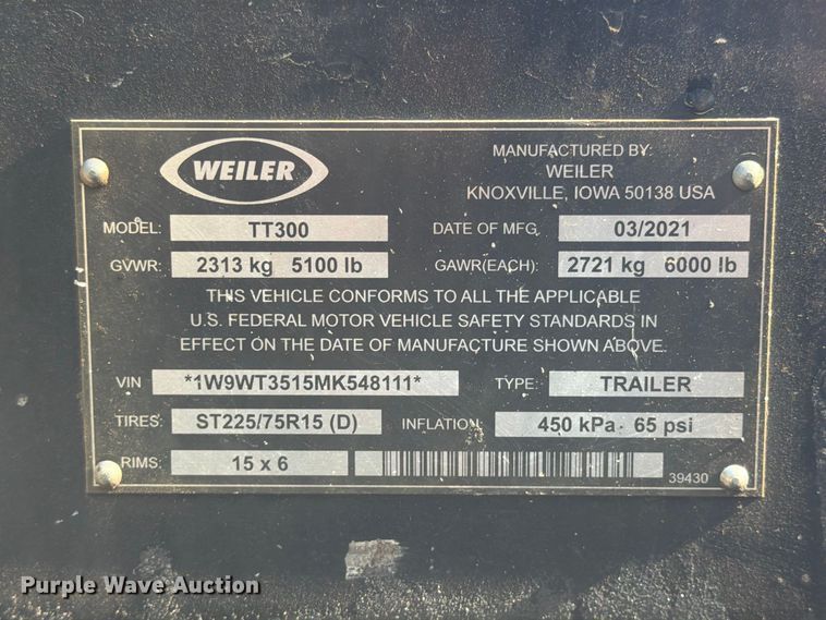 image for item FN2075 2021 Weiler TT300 asphalt trailer