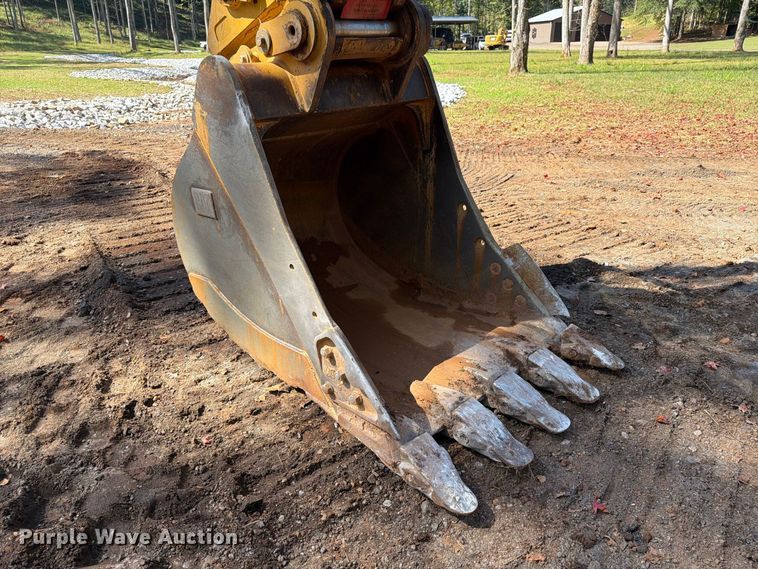 image for item FN2076 2021 Caterpillar 336 excavator