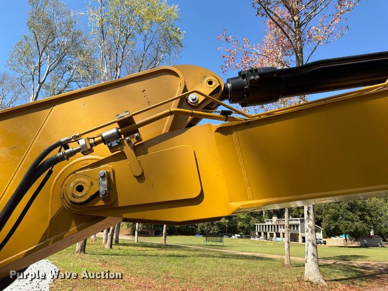 image for item FN2076 2021 Caterpillar 336 excavator