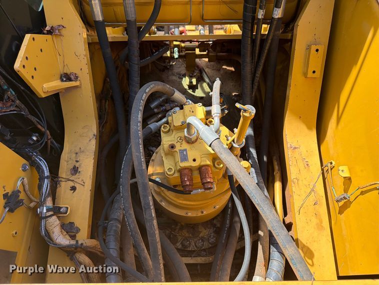 image for item FN2076 2021 Caterpillar 336 excavator