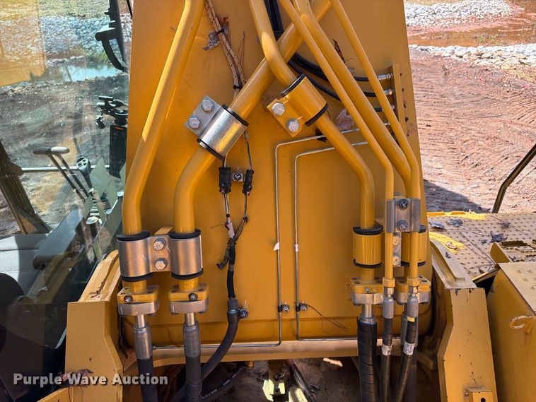 image for item FN2076 2021 Caterpillar 336 excavator