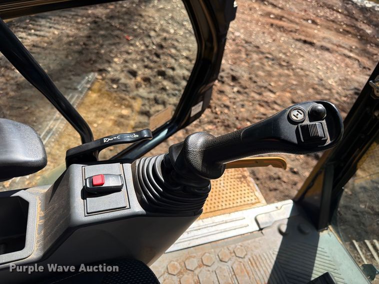 image for item FN2076 2021 Caterpillar 336 excavator