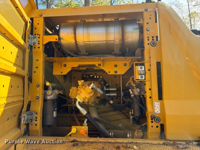 image for item FN2076 2021 Caterpillar 336 excavator