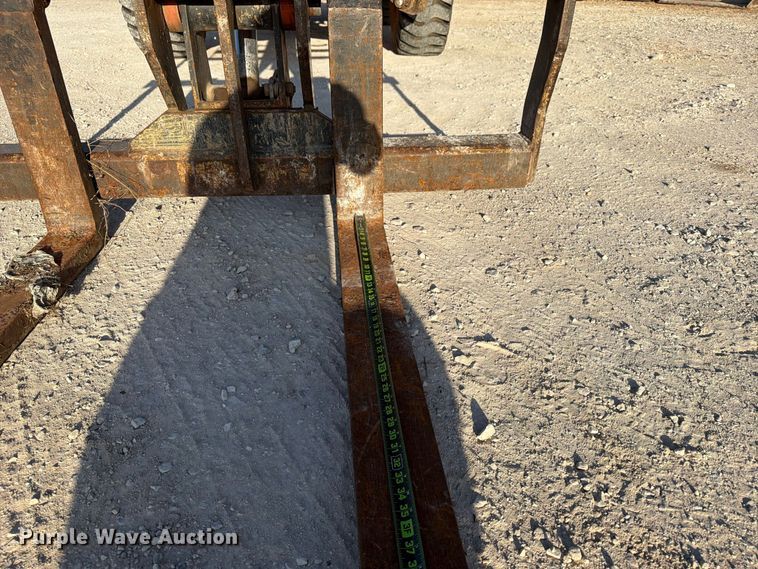 image for item FN2656 2009 Sky Trak 10054 telehandler