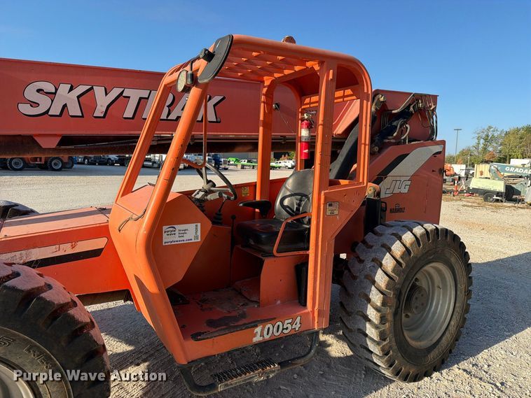 image for item FN2656 2009 Sky Trak 10054 telehandler