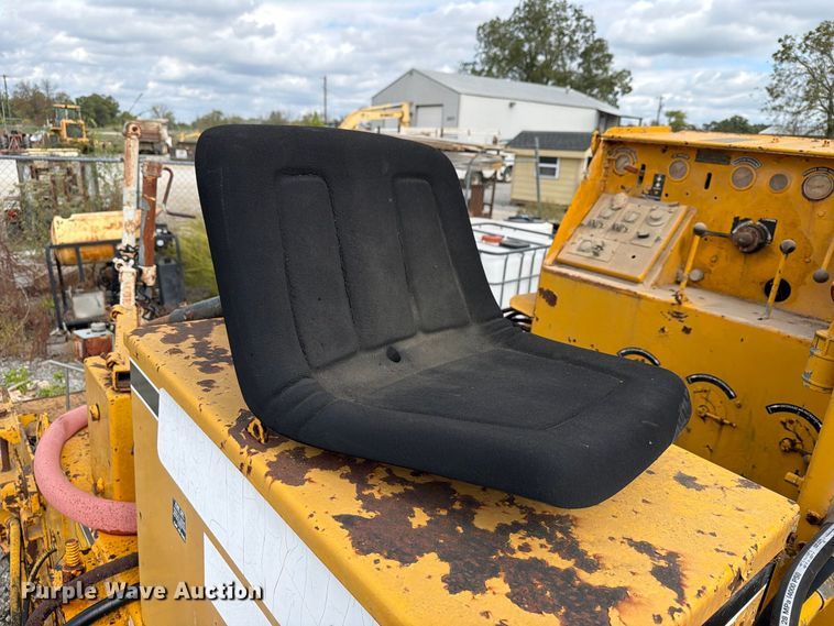 image for item FN2659 Gomaco GT-6000 paver