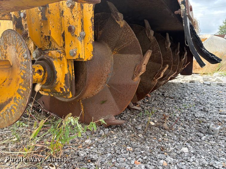 image for item FN2659 Gomaco GT-6000 paver