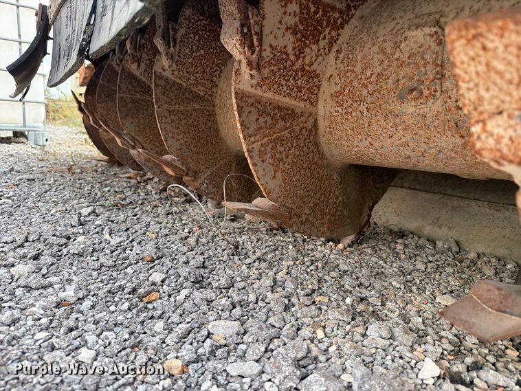 image for item FN2659 Gomaco GT-6000 paver