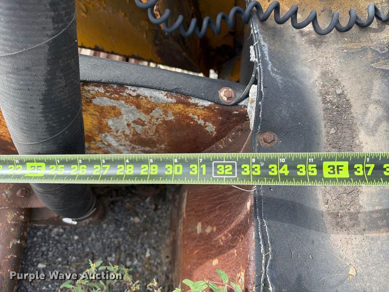 image for item FN2659 Gomaco GT-6000 paver