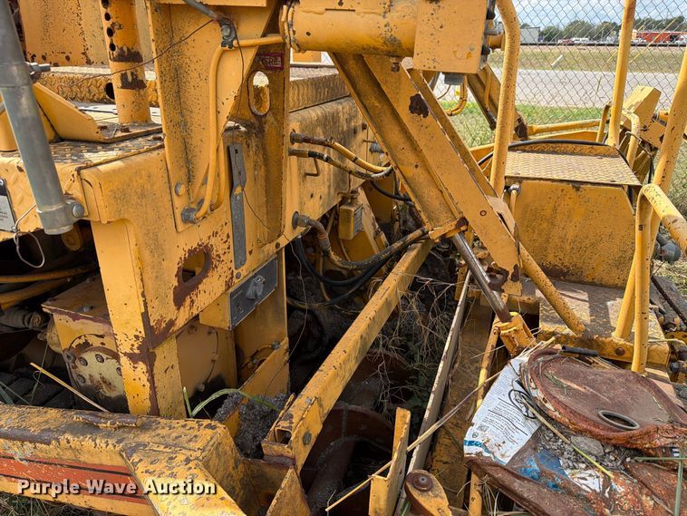 image for item FN2660 Bale-knox PF-400 A paver