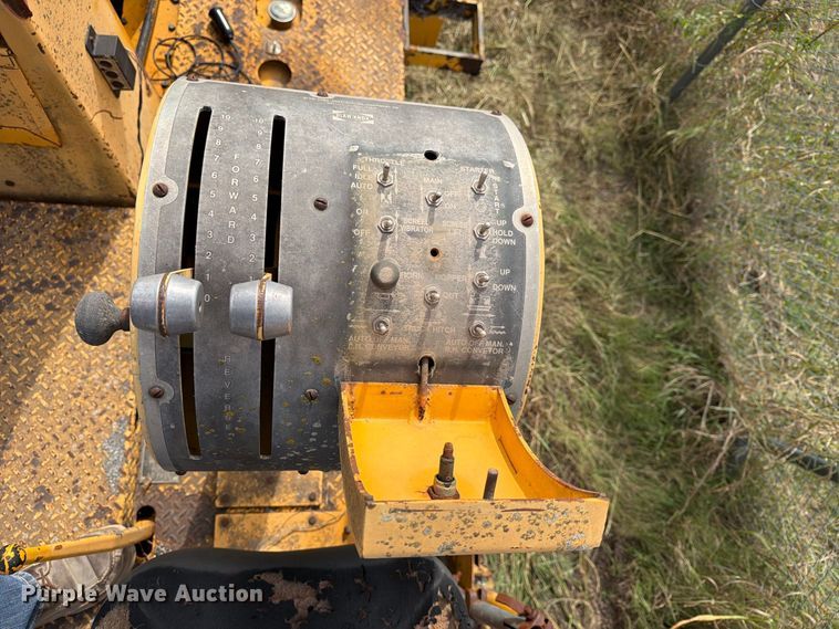 image for item FN2660 Bale-knox PF-400 A paver